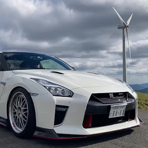 NISSAN GT-R R35