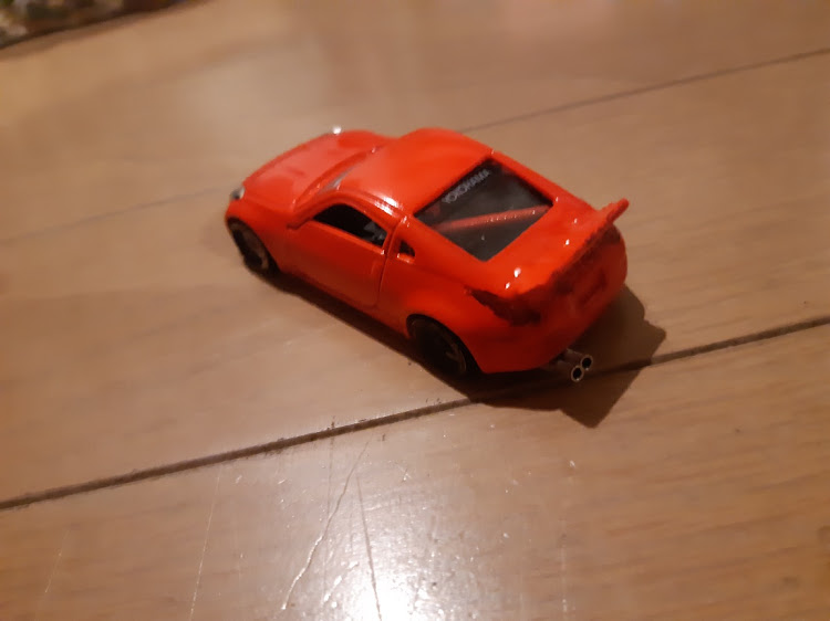 ミライースのZ・トミカ改造・トミカに関するカスタム事例の投稿画像2枚目