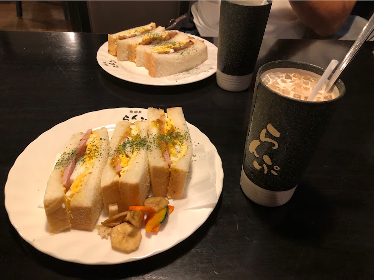 ミニ ハッチバックのカッチョえーーーっ‼️コンビ‼️シリーズ‼️・らんぷ・いつものカフェ☕️から・私は祝日お仕事💦・梅雨明け間近に関するカスタム事例の投稿画像5枚目