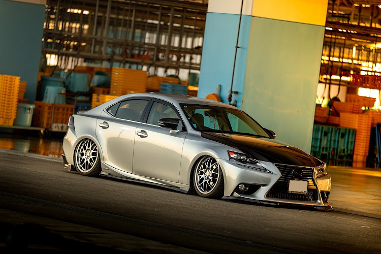 ISの2025ベストショット・カッコカワイイ愛車・ドライブ・エアサス・宮城に関するカスタム事例の投稿画像1枚目