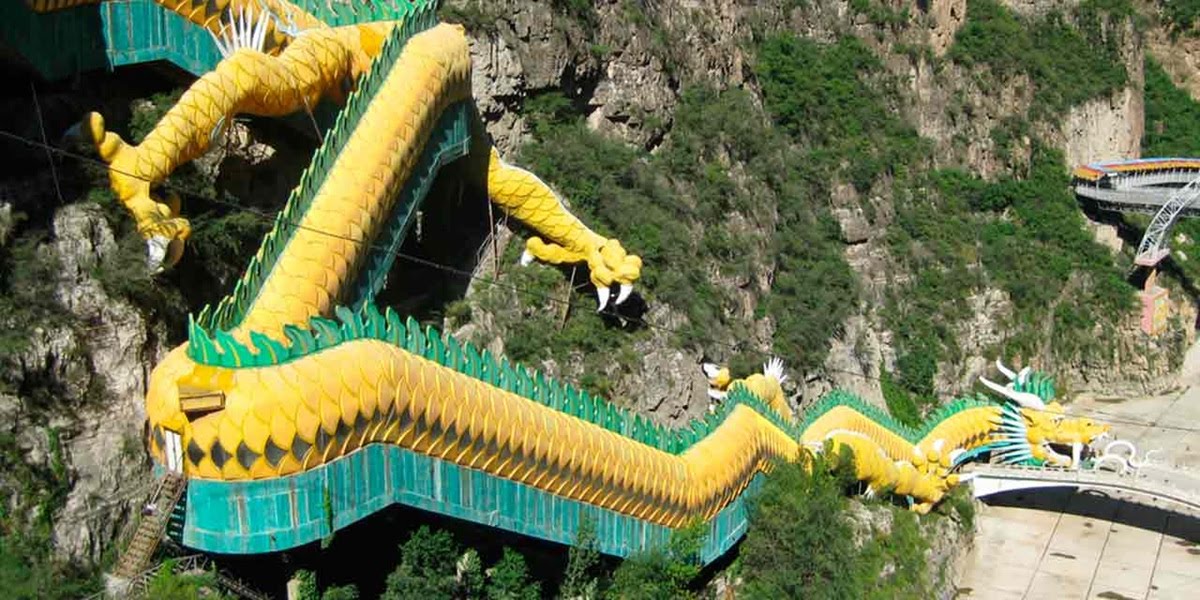 Dragon Escalator, a escada rolante do dragão na China