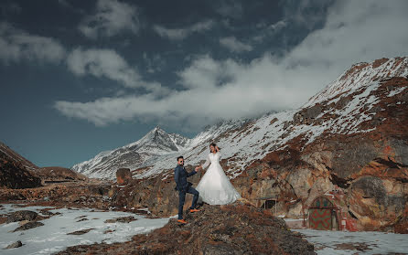 婚礼摄影师Jonah Gurung（jonahphotography）。2021 12月13日的照片