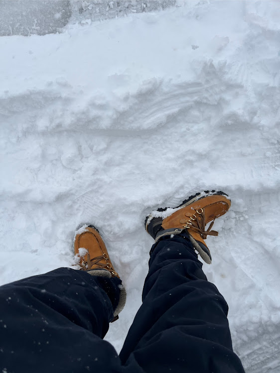 ヴァンガードの積雪状況・雪が積もった・スノーブーツ🥾・Timberlandに関するカスタム事例の投稿画像2枚目