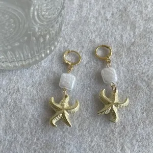 Brincos de pérola de estrela do mar com diamante, um acessório de moda elegante e charmoso para complementar seu visual diário ou para ocasiões especiais.