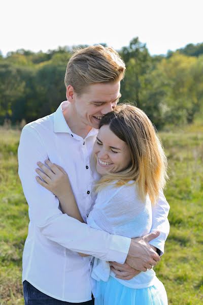 Fotógrafo de casamento Nataliya Yovenko (photoarnika). Foto de 15 de outubro 2018