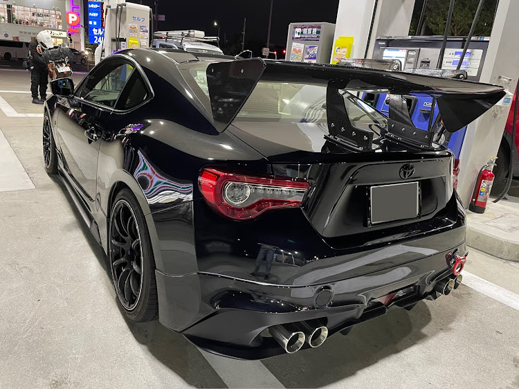 86のZN6・86・C-WEST・GTウィング・翼を授かるに関するカスタム事例の投稿画像1枚目