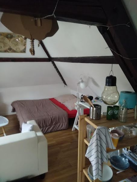 Location  appartement 1 pièce 15 m² à Amiens (80000), 350 €