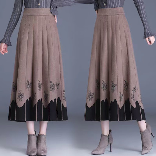 Title 5, Mid-length swing slimming dress, designed to fl...