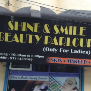 Shine &Smile Beauty Parlour photo 