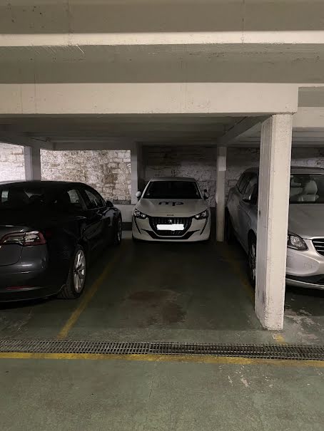 Vente parking   à Paris 15ème (75015), 39 200 €