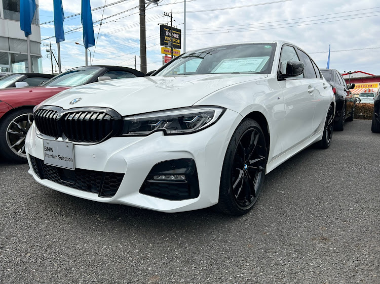 3シリーズ セダンの320d M Sport・Edition Sunriseに関するカスタム事例の投稿画像1枚目