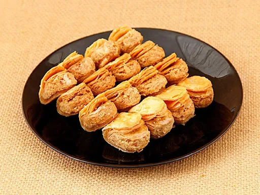 Rosebud Baklava