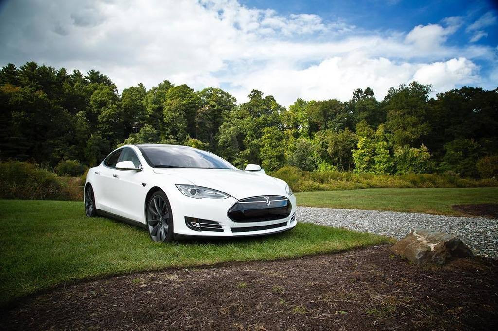 Tesla Model S 85d Hire Horsens