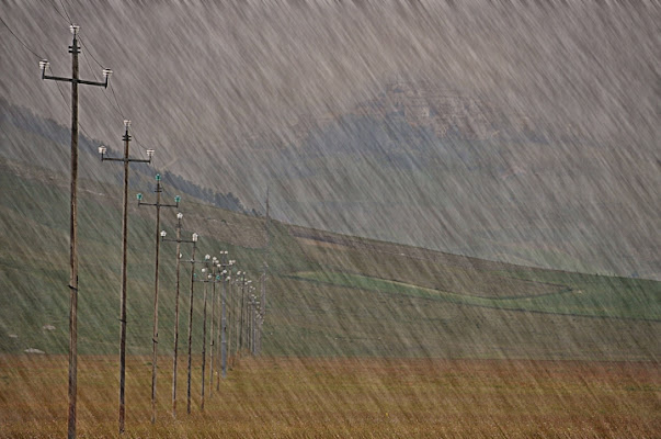 DILUVIO A CASTELLUCCIO di NORCIA di Paolo Scabbia