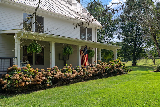 Buy this luxury house in Duck River (United States)