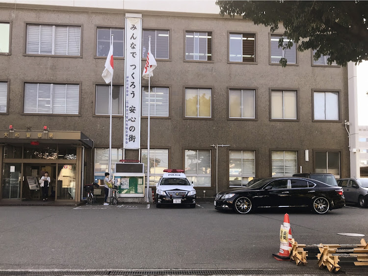 LSのLS460・大和警察署・トイプードルに関するカスタム事例の投稿画像1枚目