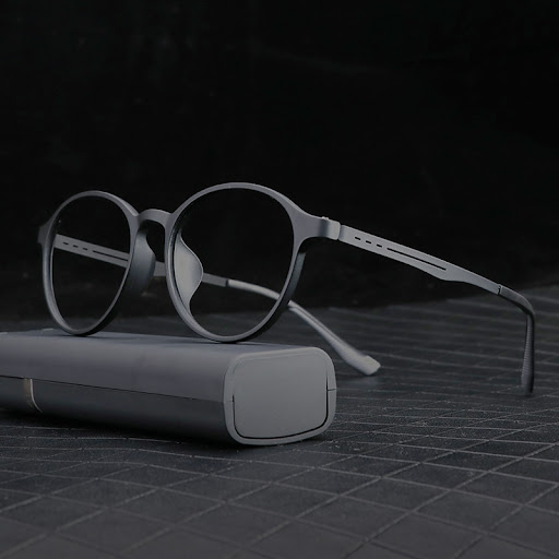 Title 3, TR90 Retro Round UV Resistant Glasses, providin...