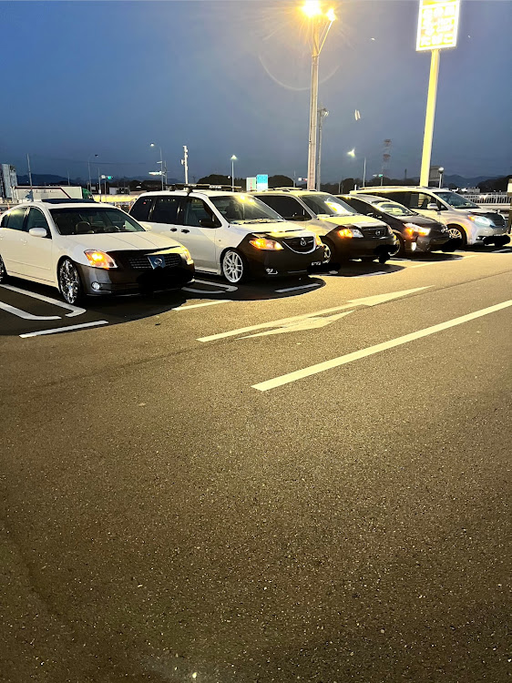 MPVの#lw3w・#maxima・#lw5w・#シエナ・#priusvに関するカスタム事例の投稿画像1枚目