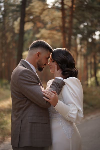 Fotógrafo de casamento Elena Dolgikh (dolgikhlena). Foto de 18 de setembro 2023