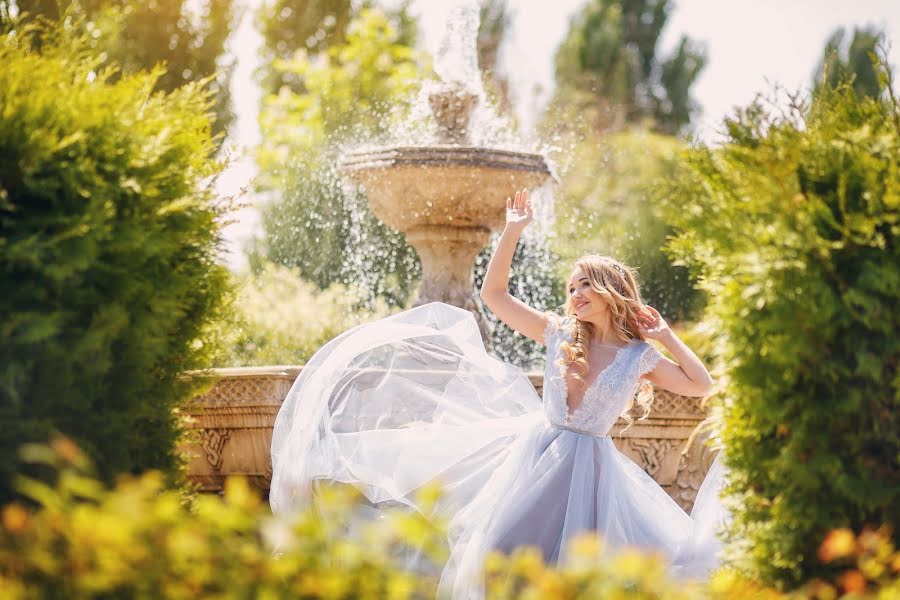 Fotografo di matrimoni Aleksey Layt (lightalexey). Foto del 11 giugno 2017