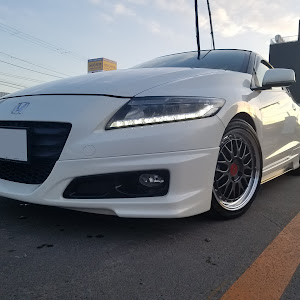 CR-Z ZF1