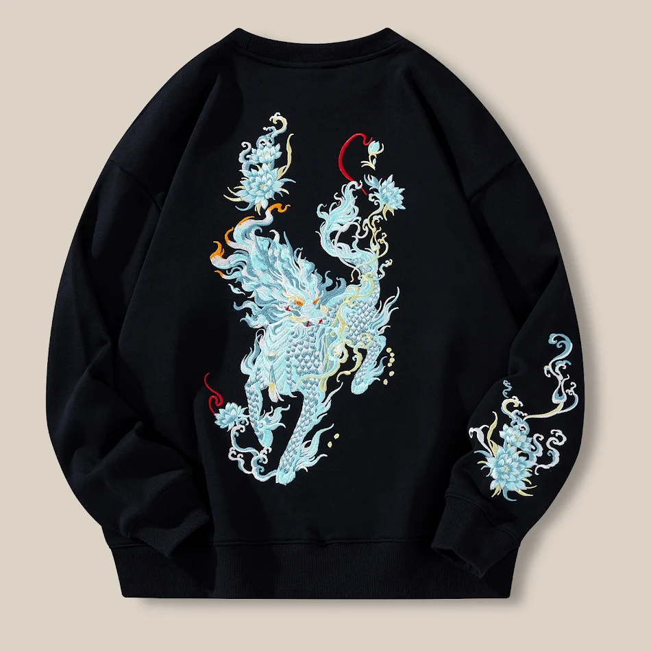 Pamuklu bol nakışlı büyük beden erkek yeni kapüşonlu sweatshirt. Günlük kullanım için rahat ve şık, her ortamda dikkat çekici.