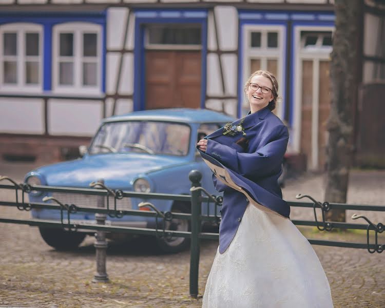 Fotógrafo de casamento Anna Weidle (anulikin). Foto de 7 de junho 2017