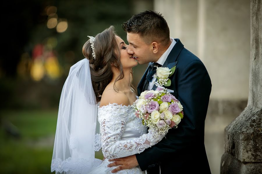 Fotógrafo de casamento Ivan Nicu (nicuivan). Foto de 7 de novembro 2018