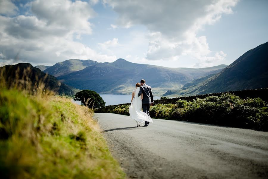 Fotografo di matrimoni Gavin Jacob Power (gavinjacobpower). Foto del 17 novembre 2017