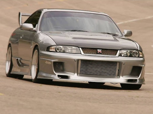 Kumpulan Koleksi Gambar Modifikasi Mobil Racing Car Nissan Skyline R33 Terbaru Lengkap Update 2011 Keren Cool Bagus Mahal Boddykit Front Rear Bumper Sideskirt