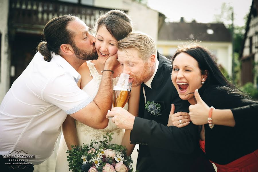 Fotografo di matrimoni Oleg Besprozvannyy (juolsa). Foto del 3 novembre 2017