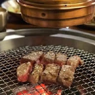 Meat Love 橡木炭火 韓國烤肉(信義店)