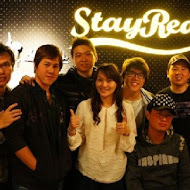 StayReal Café