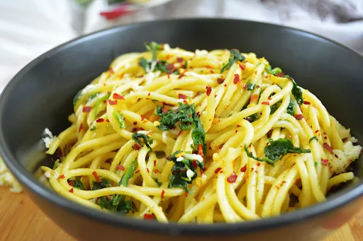 Aglio E Olio Veggies Pasta