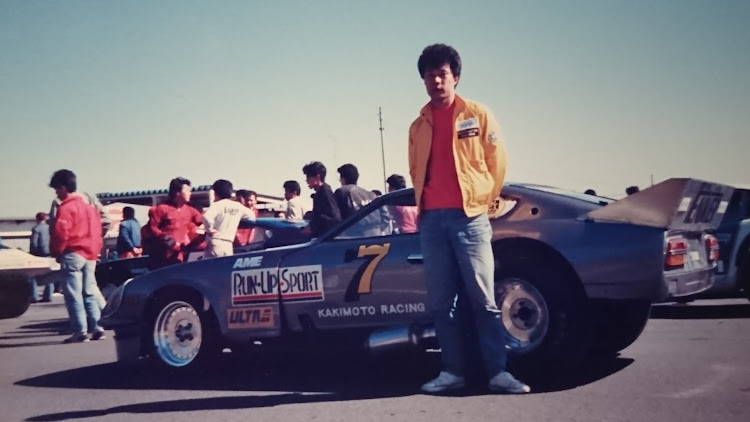 フェアレディZの日産・フェアレディZ・ゼロヨン・S30に関するカスタム事例の投稿画像1枚目