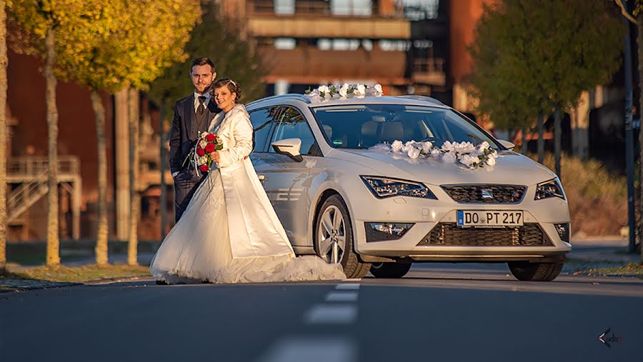 Hääkuvaaja Ramona Vaida (cudos). Kuva otettu 11. huhtikuuta 2019