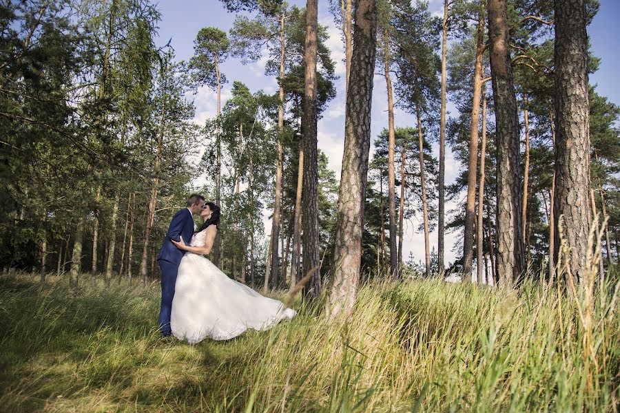 Wedding photographer Martina Kučerová (martinakucerova). Photo of 30 August 2017