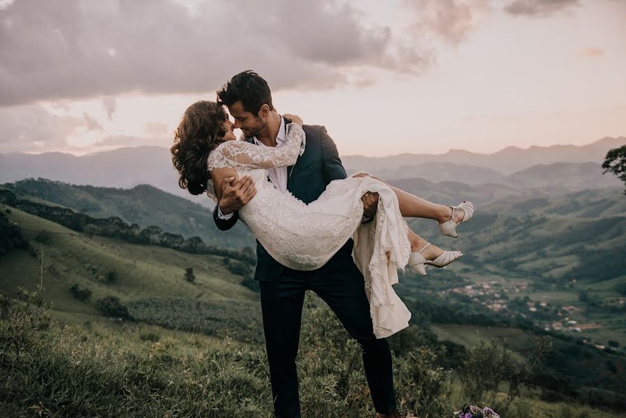 Свадебный фотограф Gustavo Barbosa (gubf0t0grafia). Фотография от 26 января 2019