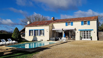 maison à Saint-Cyprien (24)