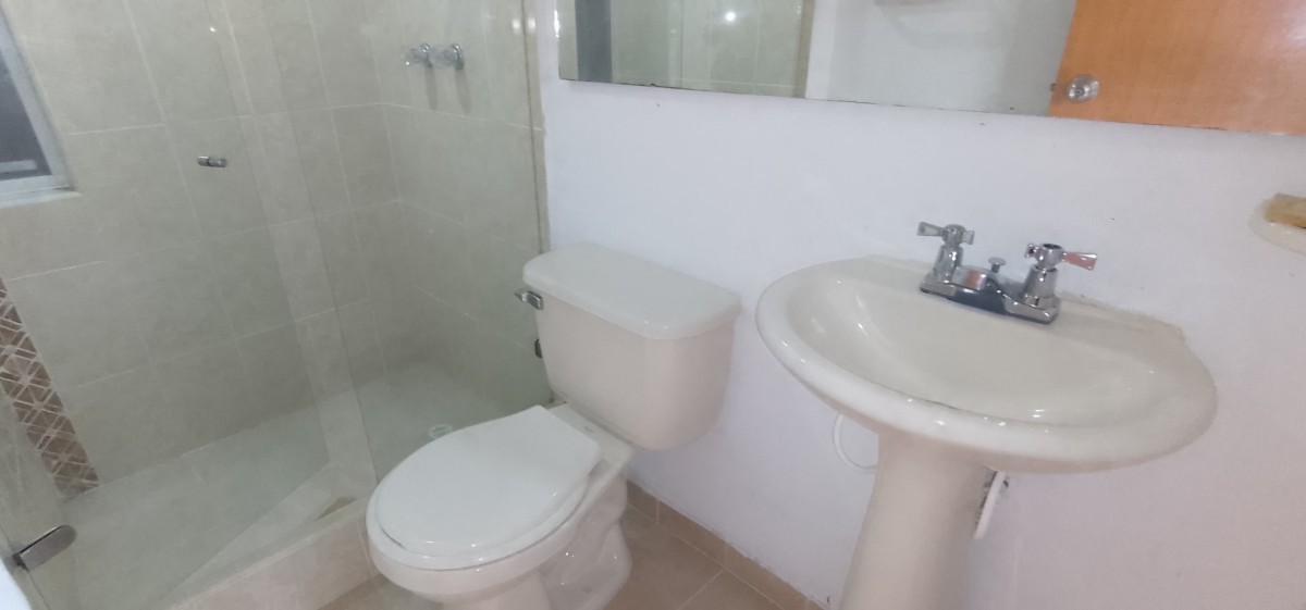 Apartamento En Arriendo - El Pinar, Bogota