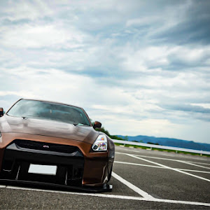 NISSAN GT-R R35