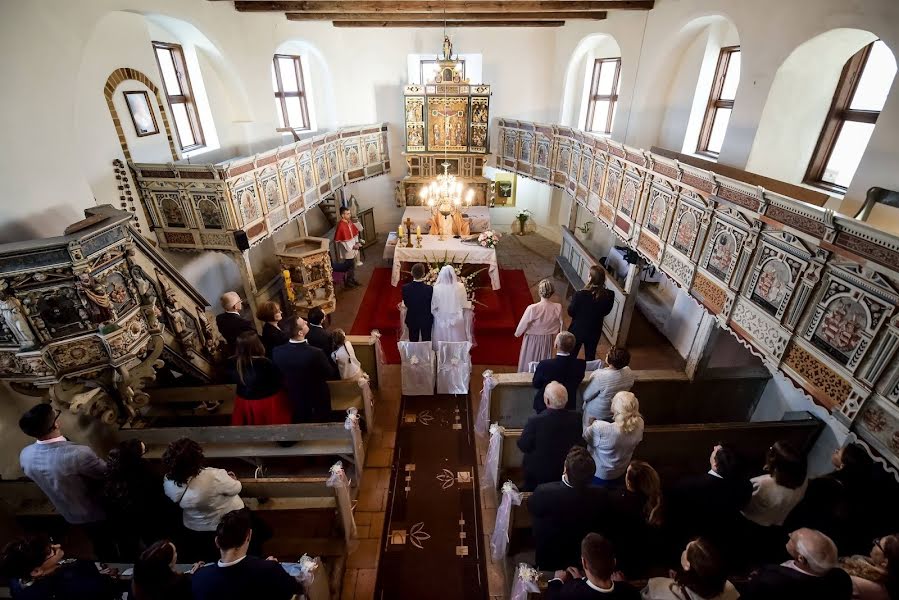 Fotógrafo de bodas Jarek Rudnicki (jarekrudnickipl). Foto del 24 de febrero 2020