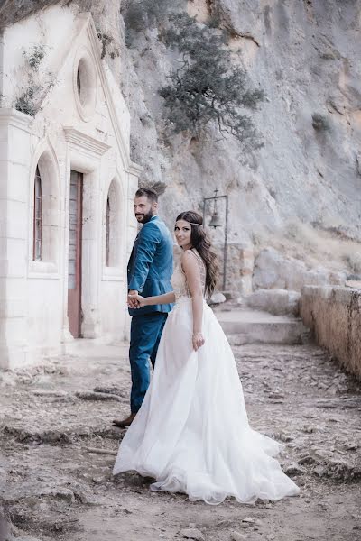 Fotografo di matrimoni Olga Chalkiadaki (chalkiadaki). Foto del 5 maggio 2020