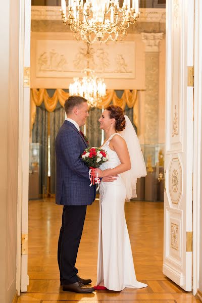 Wedding photographer Anastasiya Kryuchkova (nkryuchkova). Photo of 16 September 2019