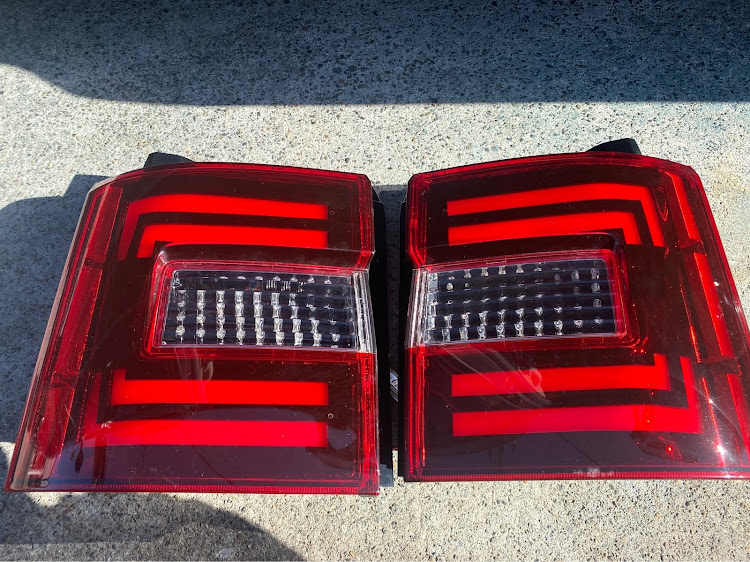 デリカD:5のシーケンシャル・LEDドアミラーウィンカー・フォロワーさんに感謝・カスタムはエンドレス・おっパブ行きたいに関するカスタム事例の投稿画像2枚目