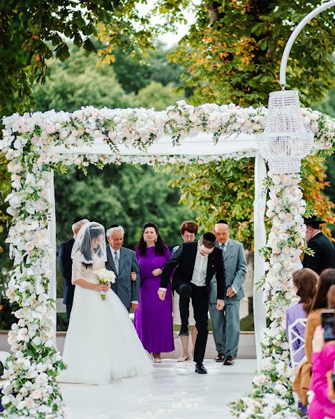 Wedding photographer Yakov Elkin (yasha). Photo of 19 September 2023