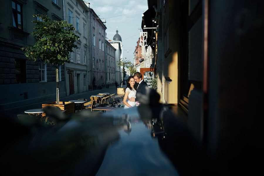 Fotografo di matrimoni Nazar Roschuk (nazarroshchuk). Foto del 15 gennaio 2019