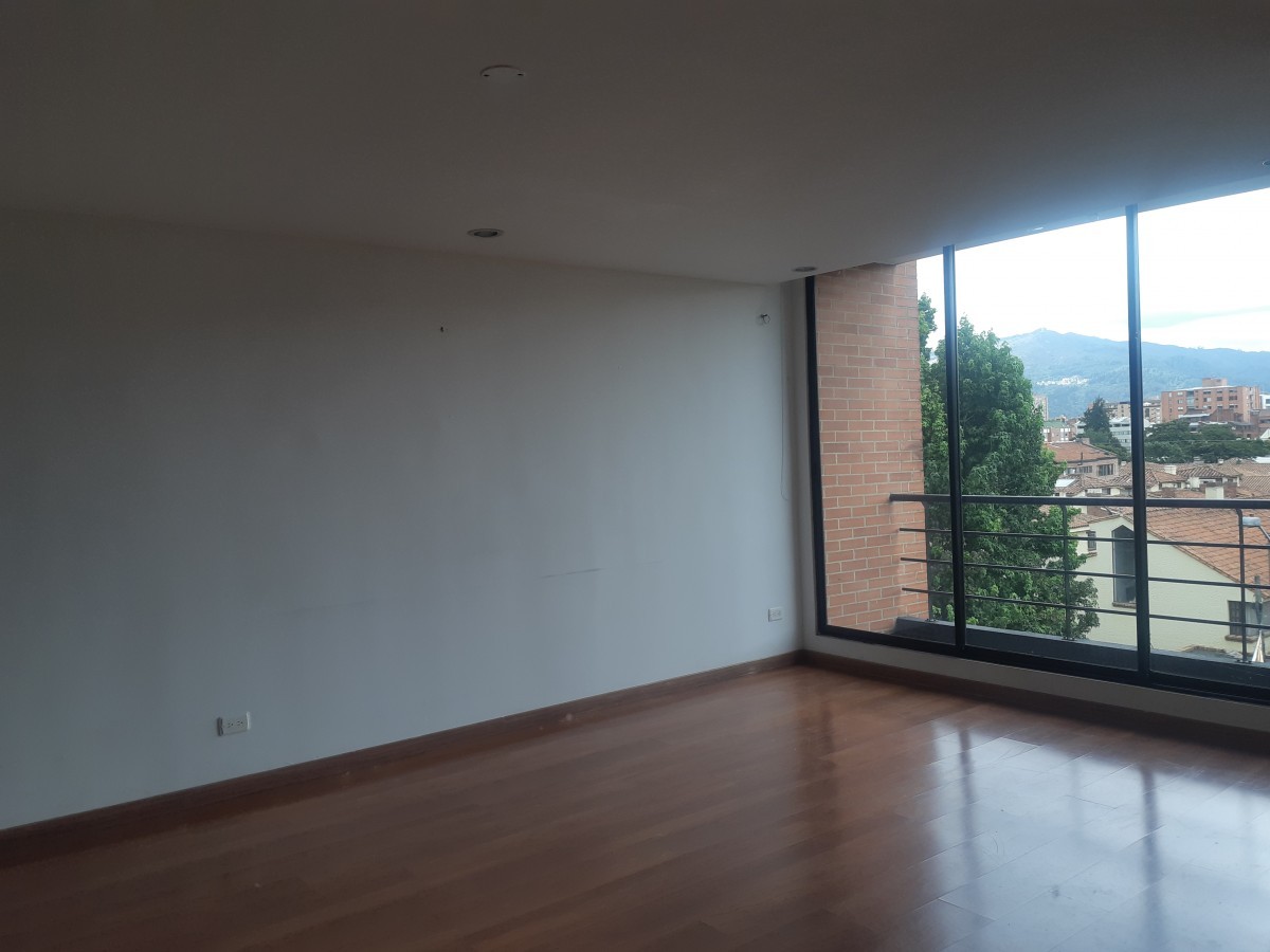 Apartamento En Arriendo - Los Cedros, Bogota