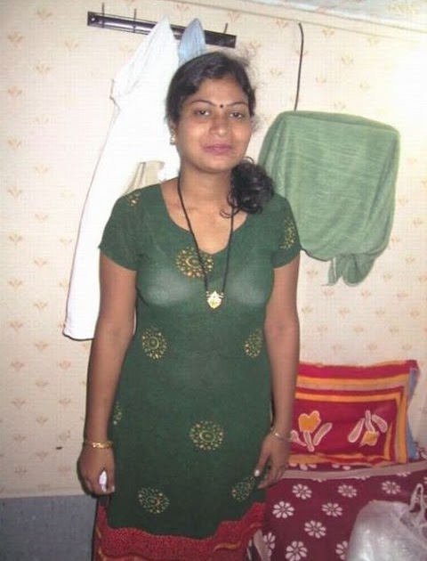 Spicy Indian Aunties Photos Images ~ Actress Sexy Photos Movie Stills Image Gallery Hot Boob