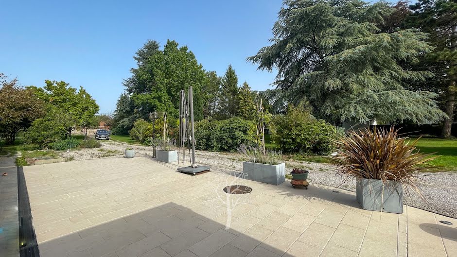 Vente maison 5 pièces 190 m² à La londe (76500), 370 000 €